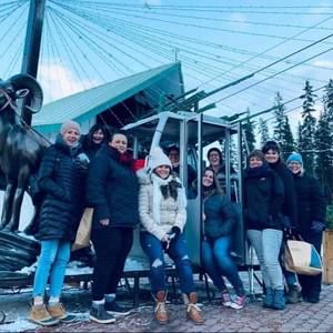 Meet your Posher, Karyl